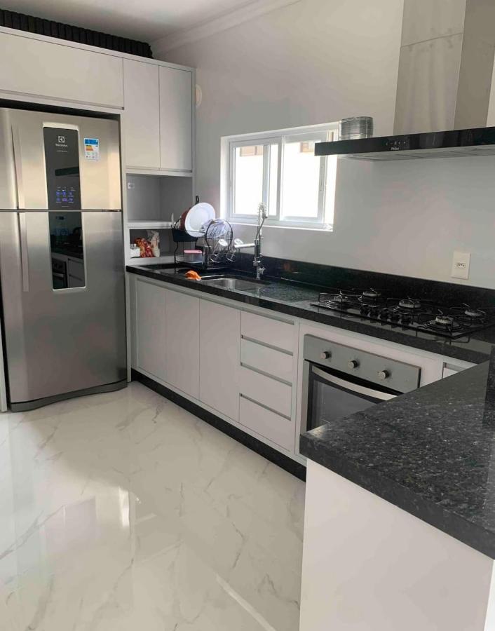 Apartamento 3 A 100m Do Mar Itapema